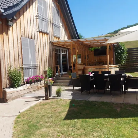 Gemuetliches Haus Mit Zuber, Naturnah! Vakantiehuis