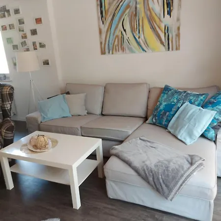 Vakantiehuis Gemuetliches Haus Mit Zuber, Naturnah! *